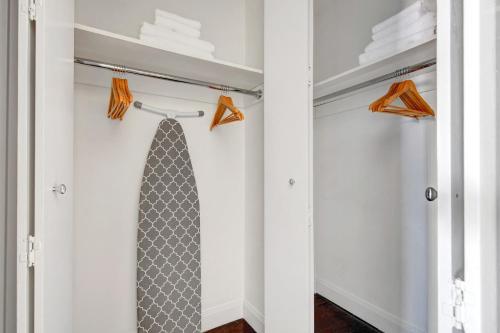 UES Studio w Balcony Gym nr subway NYC-240, New York (Foto 10)