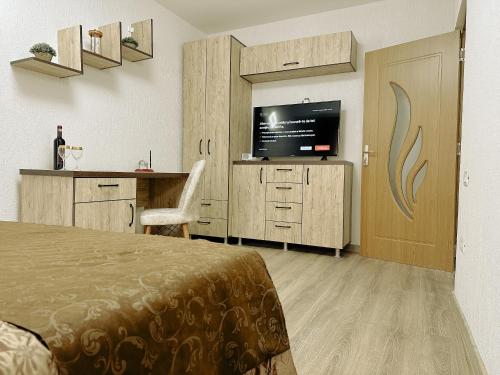 Studio 63, Petroşani (Foto 4)