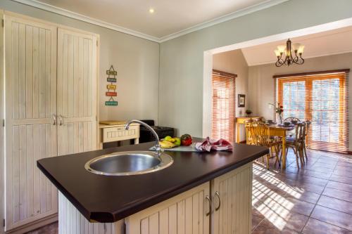 Lady Grey Walk Mcgregor Cottage in 麥格雷戈