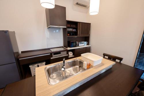 오키나와 본섬 トワイライトヒルズ Twilight Hills (トワイライトヒルズ Twilight Hills) 4성급 싱글룸 수영장