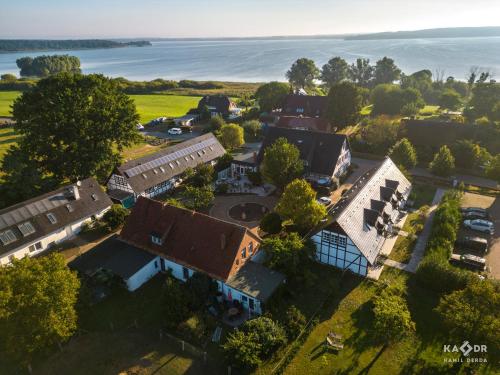 . Landhotel Rosenhof Garni am Plauer See mit Ladesäule für E-Autos