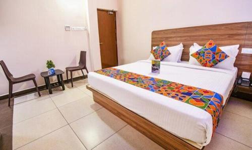 FabHotel Radha Residency