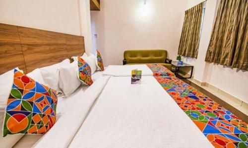 FabHotel Radha Residency