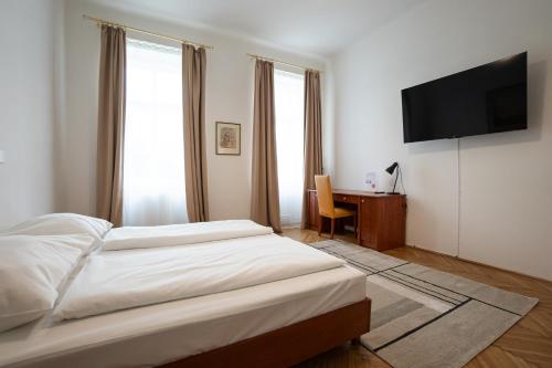  Central spacious apartment with a king-size bed in Wien