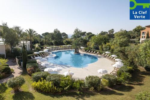 Résidence Pierre & Vacances Premium Les Calanques des Issambres - Hôtel - Roquebrune-sur-Argens