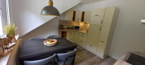 廚房, Ferienwohnung am Wintersberg in 巴特奧爾布