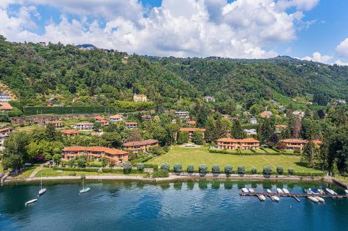  Pretty home in a resort with pool! - Casa Aurora in Meina