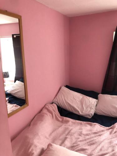 Room in town centre, St Helens