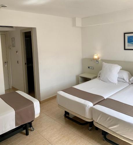 Hotel Jeni & Restaurant - main image