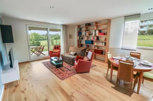 Appartement élégant avec terrasse privée in Villars-sur-Glâne, Schweiz
