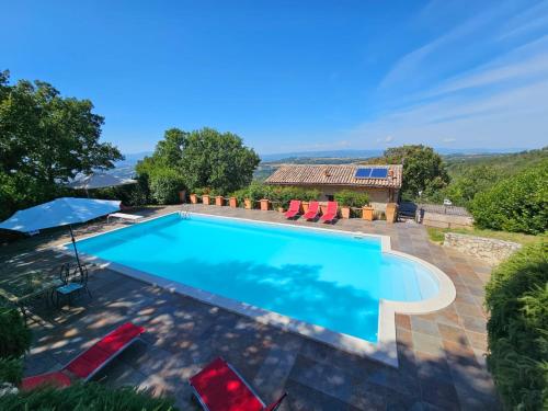  Villa delle lucciole in Massa Martana