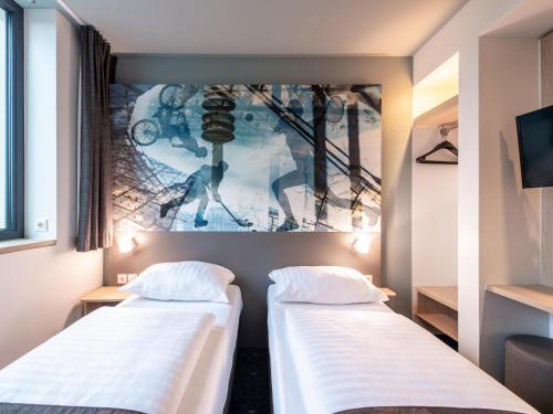 Standard Twin Room