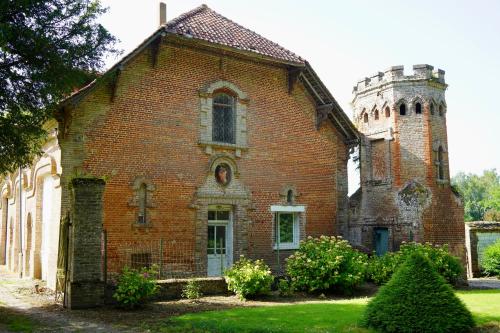 Iekārtas, Château Florian XVIII siècle 700 m2, parc 10 hectares (Chateau Florian XVIII siecle 700 m2, parc 10 hectares) in Domvast