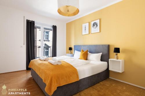 PINEAPPLE APARTMENTS - Zwinger I - 80qm - 1x free parking, Drážďany (fotografie 2)