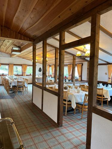 ห้องจัดเลี้ยง, Hotel Stockhausen GbR in ชมาลเลนเบิร์ก