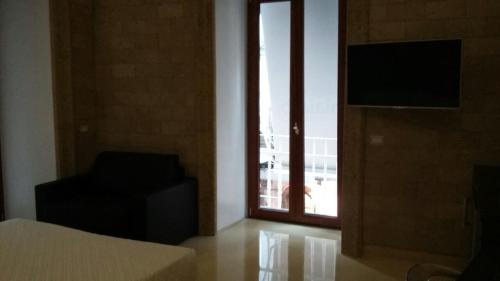 B&B Chiaia 32, Naples (photo 9)