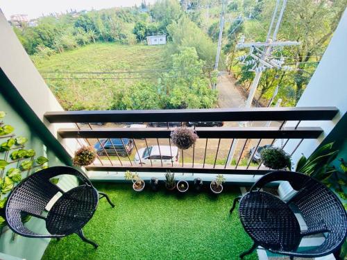 Pine Suites Tagaytay Studio Condo with Balcony