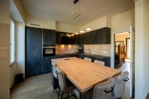 Cocina, La Villa des Fleurs in Spa City Center