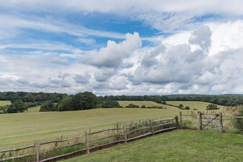 Bushes Oast by Bloom Stays