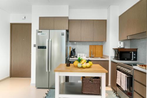 Downtown Dubai: Luxury Living with community Views - image 5