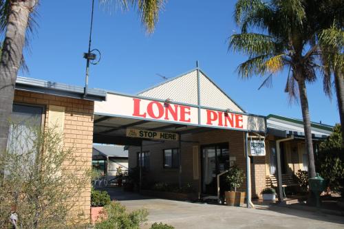 Lone Pine Motel