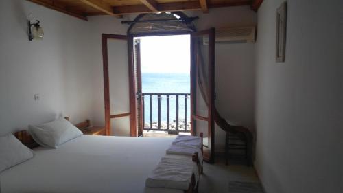 Spamandos Rooms
