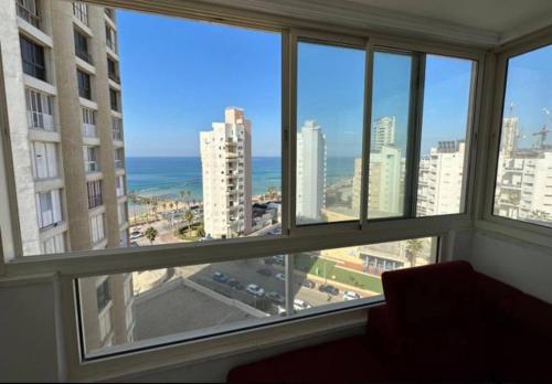 Lyxor 1 in Bat Yam