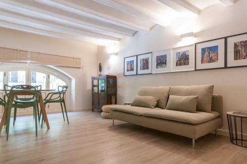 Weflating Suites Sant Antoni Market Room Type - Two-Bedroom Apartment