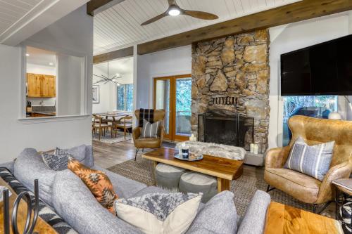 Inviting Tahoe Escape - Apartment - Incline Village