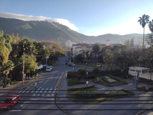 Apartamento Pé na Praça Central de Poços de Caldas