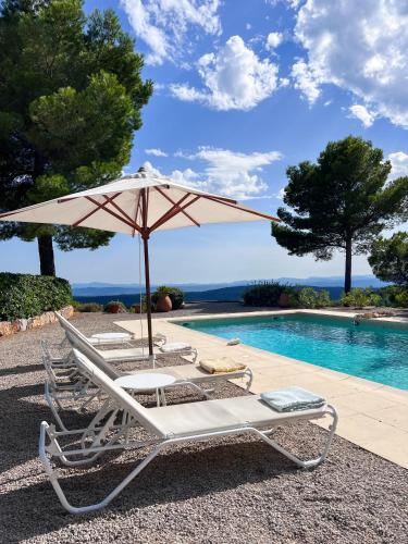 Villa "Le Sortilège" vue panoramique et piscine