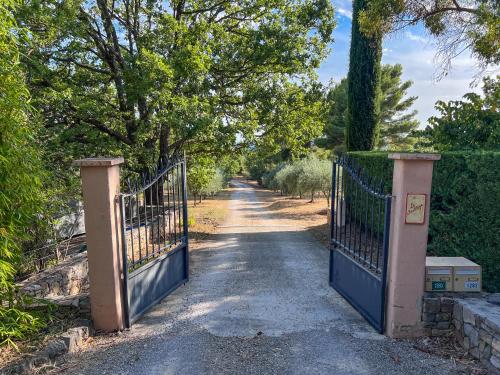 Villa "Le Sortilège" vue panoramique et piscine