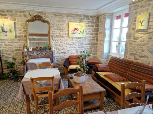 Hotel De La Ferte in Chagny