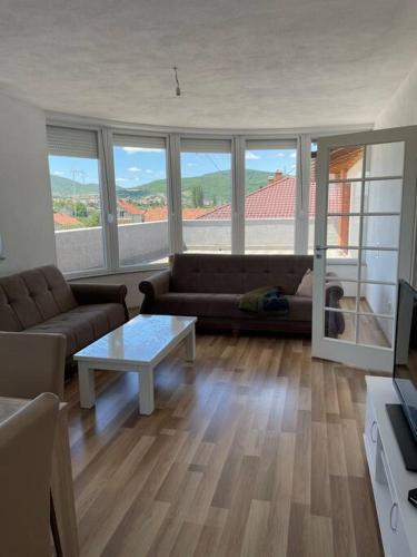 Apartment in Mitrovicë, Kosovë (Apartment in Mitrovice, Kosove) in Obilić