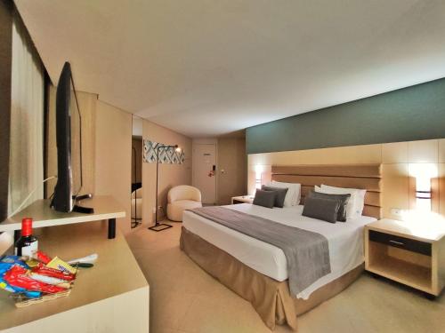 Hotel Metropole Maringa in Maringa