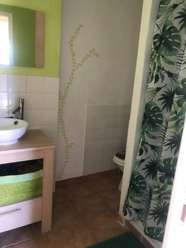 Vannas istaba, Très beau T2 dans mas . (Tres beau T2 dans mas .) in Boisset-et-Gaujac