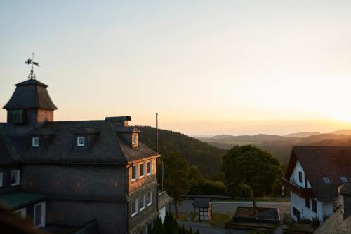 Romantik Berghotel Astenkrone - Hotel - Winterberg