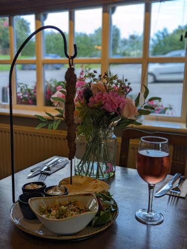 Їжа та напої, Station Inn B&B in Кендел