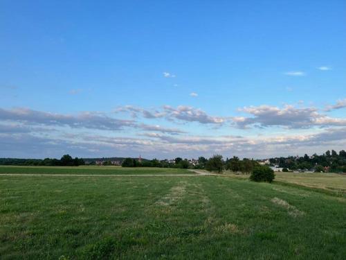 Surrounding environment, Sonnige 2-Zimmer Wohnung unterm Dach in Heroldsberg