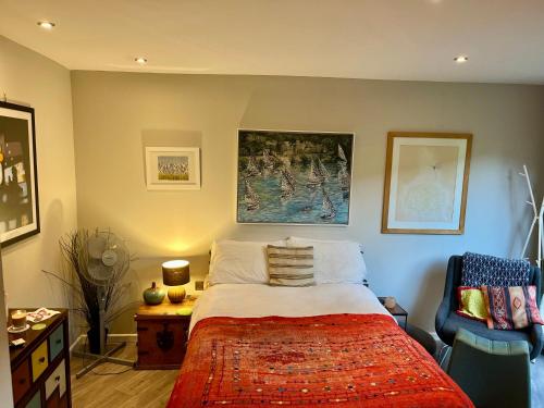 Modern, Gr Floor 1 bed, bathroom, garden & private entry with Free Parking in Newmarket út környéke