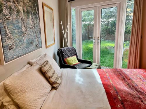 Modern, Gr Floor 1 bed, bathroom, garden & private entry with Free Parking in Newmarket út környéke