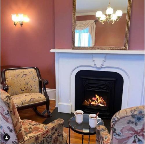 Mount Merino Manor in Hudson, USA