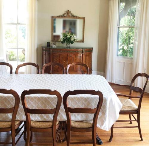 Mount Merino Manor in Hudson, USA