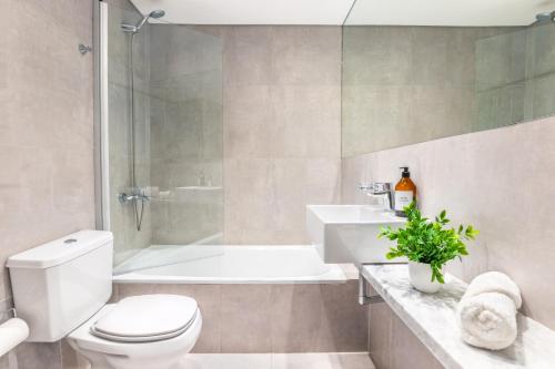 Studio Apartment image 4