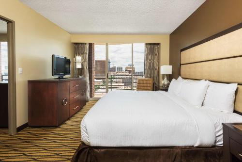 DoubleTree Suites By Hilton Hotel Austin