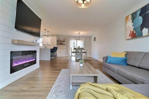 Beautiful Home in Moncton North!