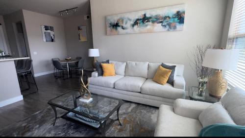 15 PERCENT OFF WKLY STAY In The Heart Of Dallas! in Dallas, USA