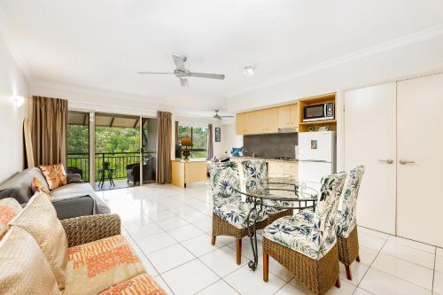 Scenic 1BR Cairns Apartment; 4km from Airport