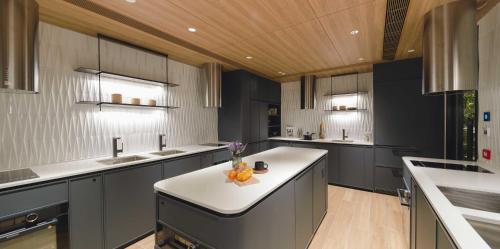 Kitchen, The Stellar in North Point