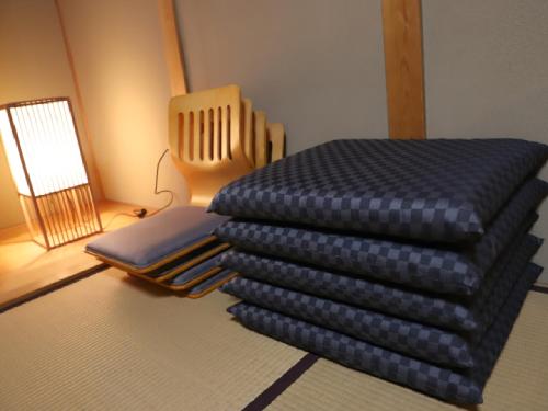 オリーブ農家の家 お泊り忠左衛門 吉野, Shodoshima (Foto 9)